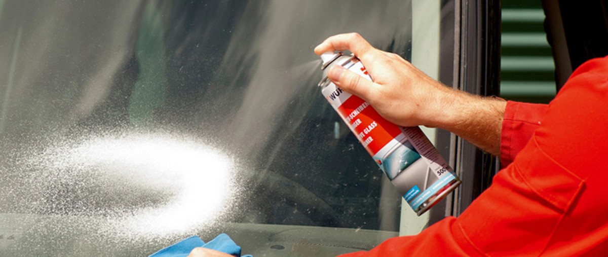 CarCareGlassCleanerTitle710x500